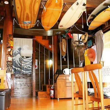 Tropical Surf House Okinawa Hotel Onna Eksteriør billede
