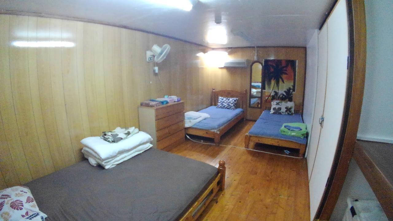 Tropical Surf House Okinawa Hotel Onna Eksteriør billede